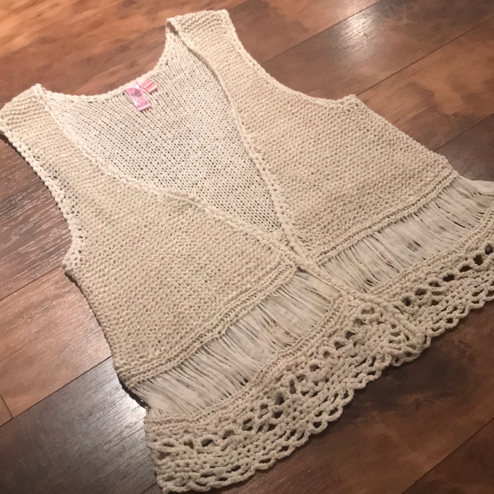 Cute! Coachella! BOHO Festival Crochet Lace Vest-M